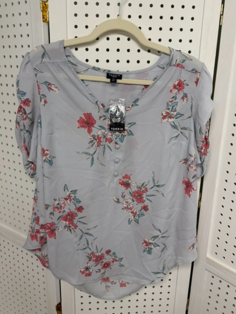 Torrid Harper Georgette V Neck Ruched Sleeve Blouse Blue Floral Womens 10 NWT